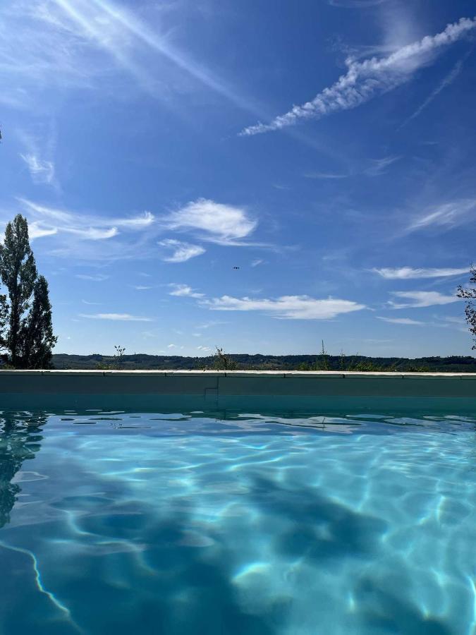 La Nature Des Sens - Gite Les Cedres Azerat Exterior foto